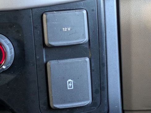 Used 2023 Ford F150 XLT image 30