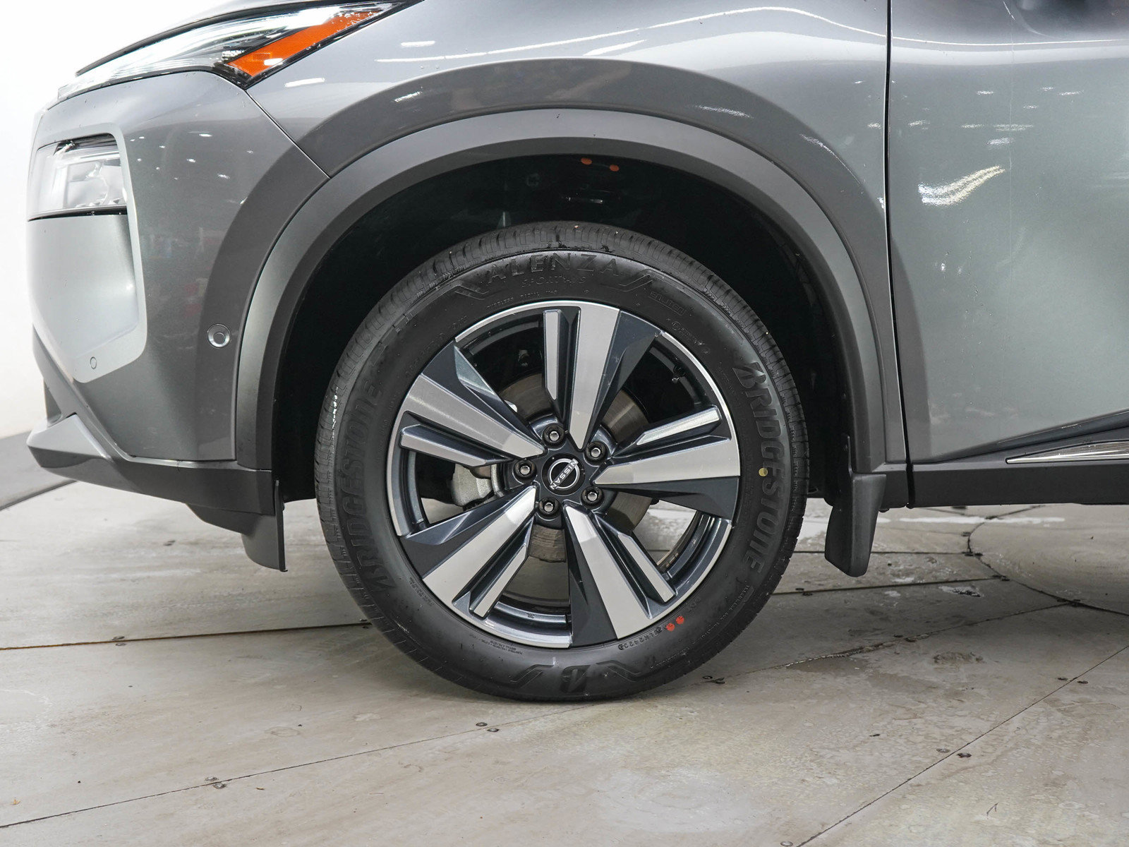 Used 2023 Nissan Rogue SL w/ SL Premium Package AWD/4WD image 31