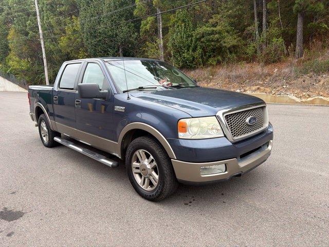 Used 2005 Ford F150 Lariat RWD image 1