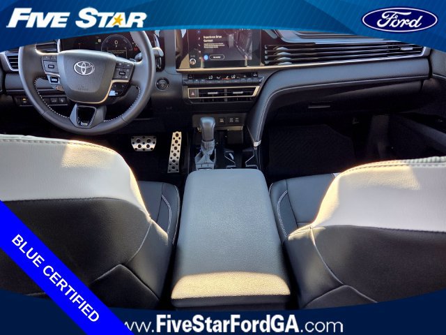 Used 2026 Toyota Camry SE FWD image 14