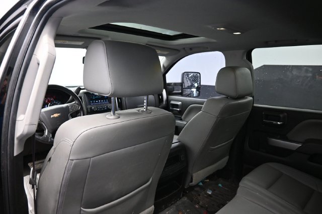 Used 2017 Chevrolet Silverado 2500 LTZ w/ Midnight Edition AWD/4WD image 31