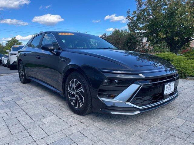Used 2026 Hyundai Sonata Blue FWD image 8