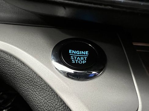 Used 2024 Ford Explorer XLT w/ Equipment Group 202A image 35