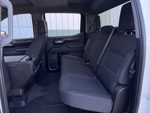 Used 2023 Chevrolet Silverado 1500 LT Trail Boss w/ Protection Package image 7