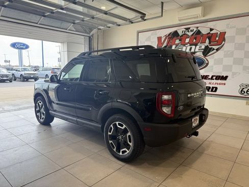 Used 2022 Ford Bronco Sport Outer Banks w/ Tech Package image 6