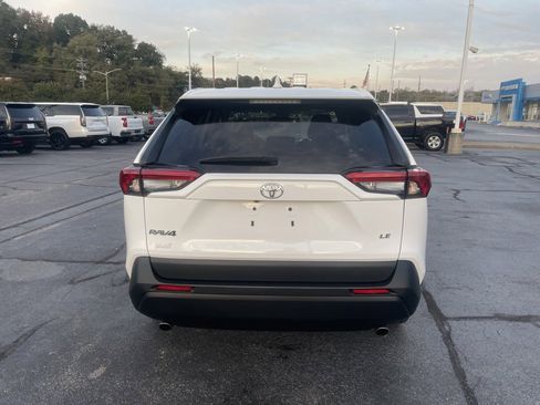 Used 2024 Toyota RAV4 LE image 6