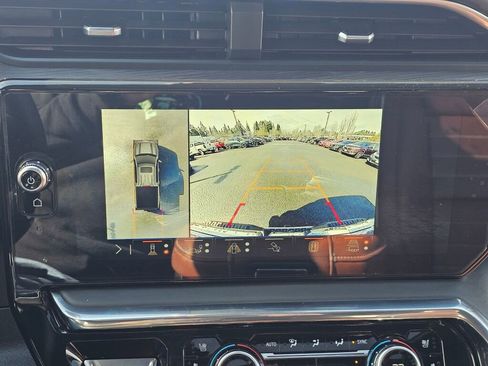 Used 2025 GMC Sierra 1500 Denali Ultimate image 16