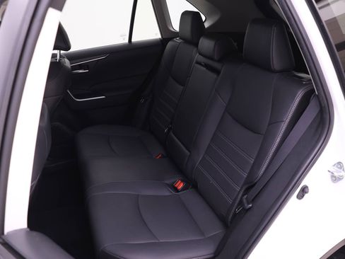 Certified 2022 Toyota RAV4 XLE Premium image 9