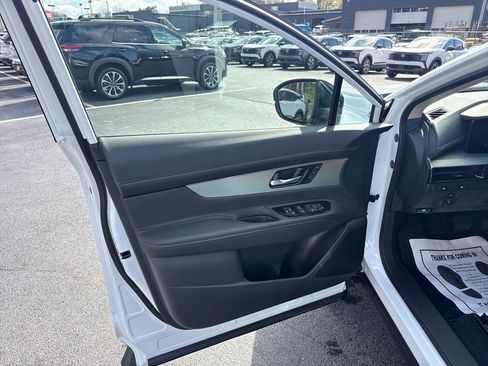 New 2026 Nissan Murano SL AWD/4WD image 10