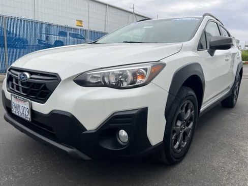 Used 2021 Subaru Crosstrek 2.5i Sport w/ Moonroof Package AWD/4WD image 9