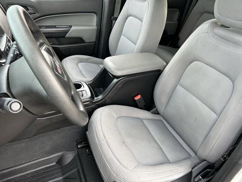 Used 2019 GMC Canyon 2WD w/ Convenience Package image 19