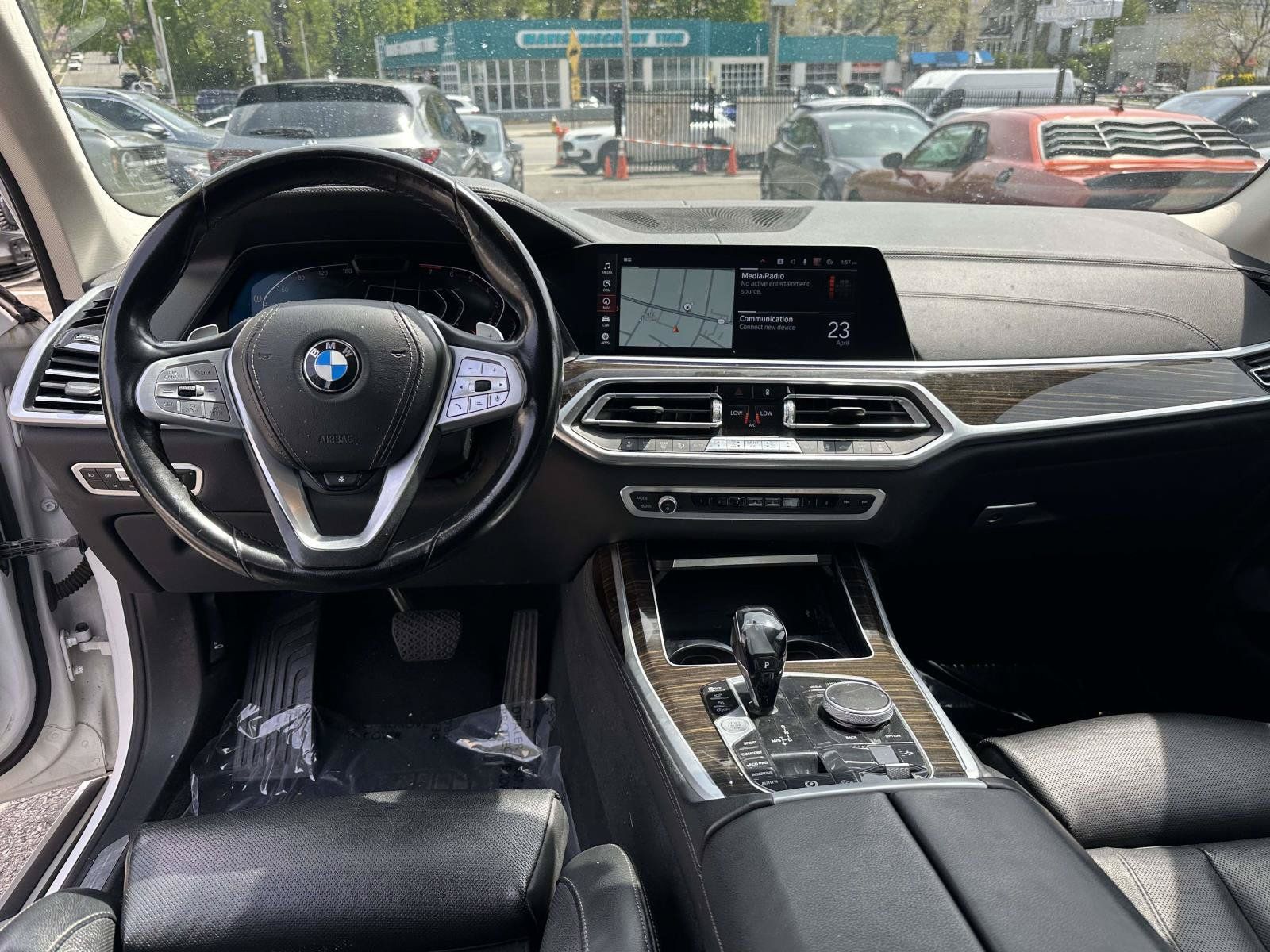 Used 2019 BMW X7 xDrive40i w/ Premium Package AWD/4WD image 20