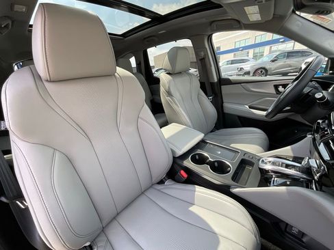Certified 2025 Acura MDX w/ Technology Package image 22