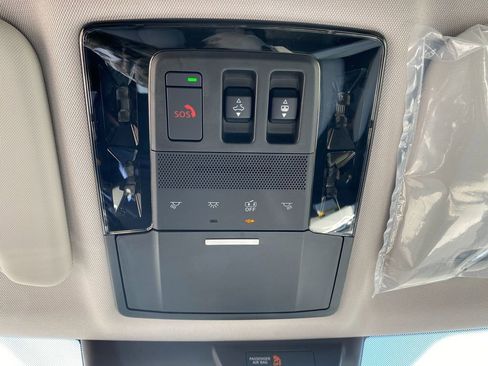 New 2025 Mitsubishi Outlander AWD image 23