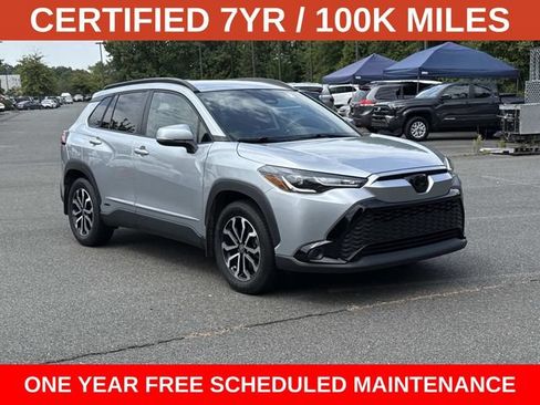 Used 2024 Toyota Corolla Cross AWD Hybrid image 1