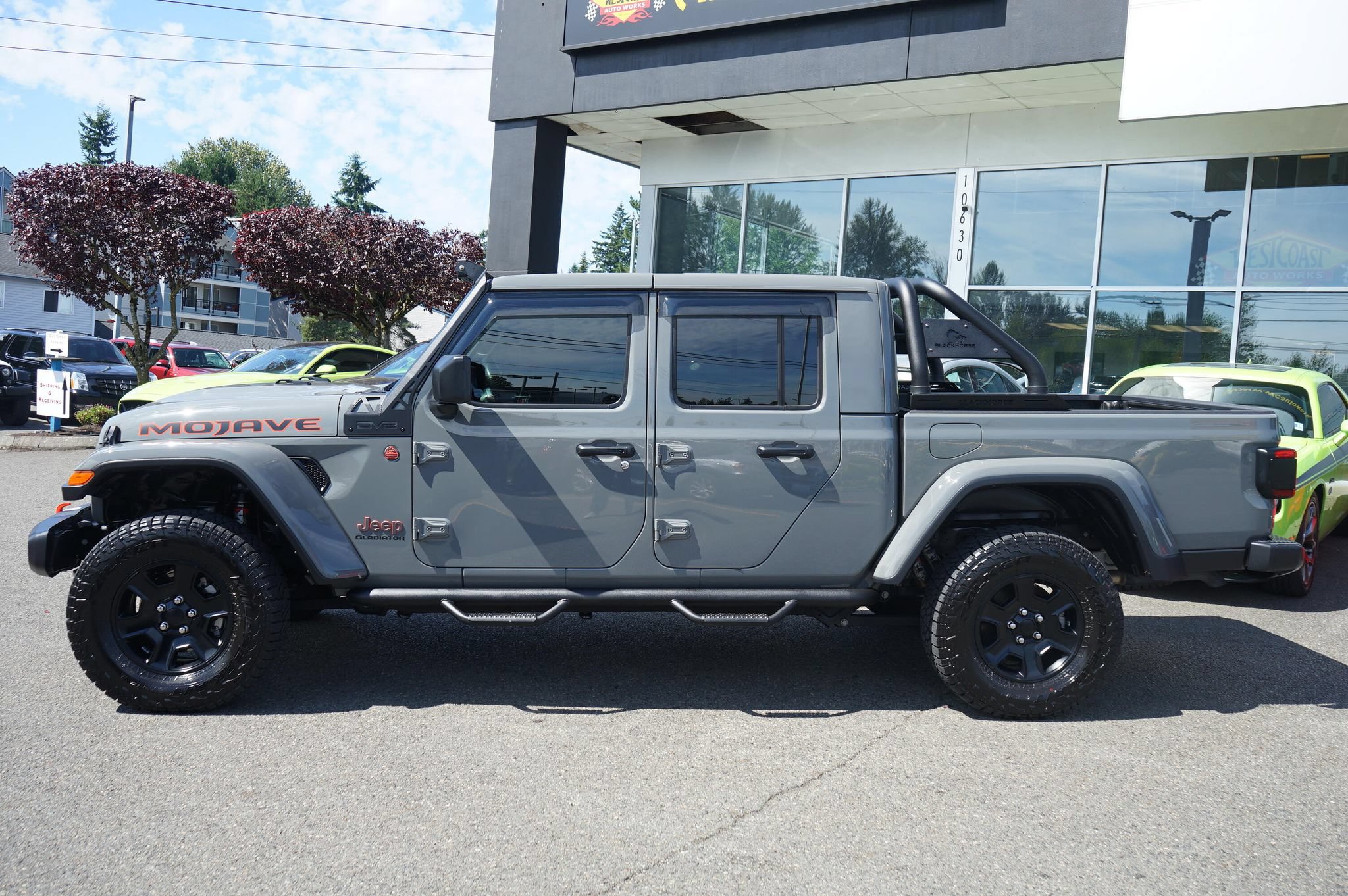 Used 2022 Jeep Gladiator Mojave w/ LED Lighting Group AWD/4WD image 2
