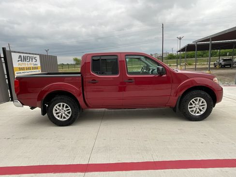 Used 2019 Nissan Frontier SV AWD/4WD image 21