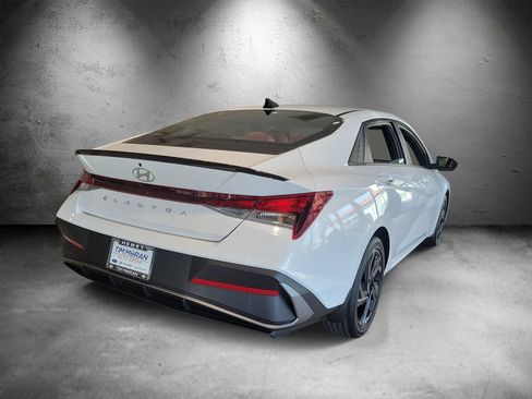 Used 2026 Hyundai Elantra N Line FWD image 3