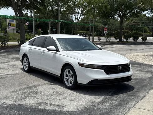 New 2026 Honda Accord LX image 2