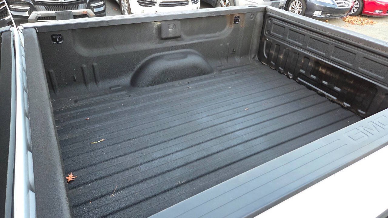 Used 2015 GMC Sierra 1500 4x4 Double Cab image 28