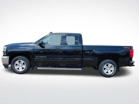Used 2018 Chevrolet Silverado 1500 LT w/ All Star Edition AWD/4WD image 6
