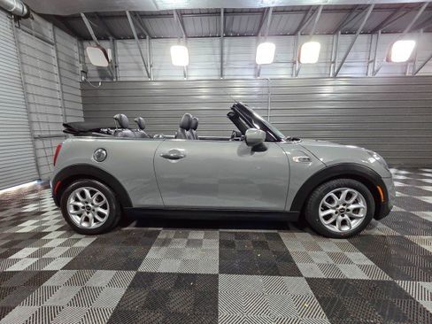 Used 2020 MINI Cooper S image 9