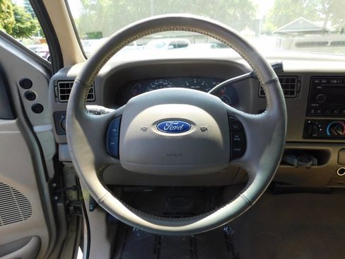 Used 2002 Ford F350 Lariat image 8