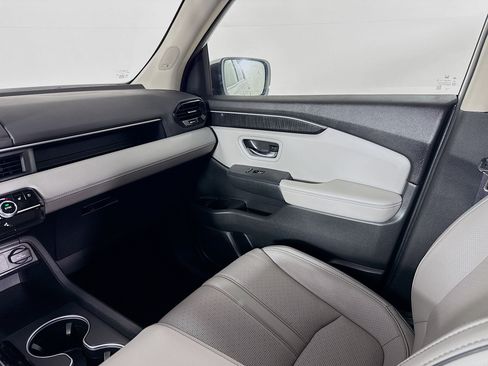 Used 2023 Honda Pilot Elite image 29