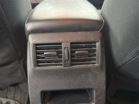 Used 2022 Mitsubishi Outlander ES image 35