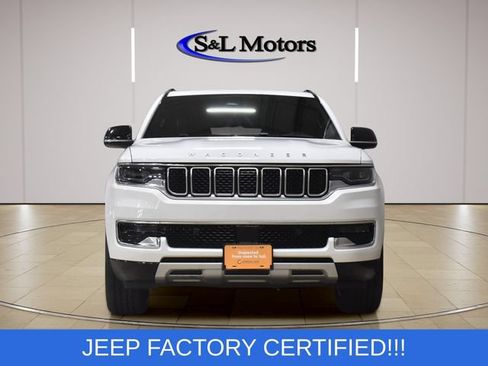 Used 2024 Jeep Wagoneer Series II AWD/4WD image 22