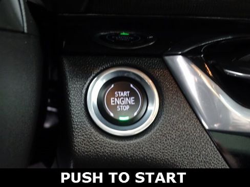 Certified 2024 Buick Envista Avenir image 9