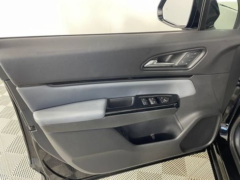 Used 2025 Honda Prologue Touring image 15