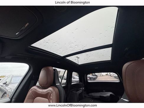 Certified 2025 Lincoln Aviator Reserve w/ Equipment Group 201A image 30