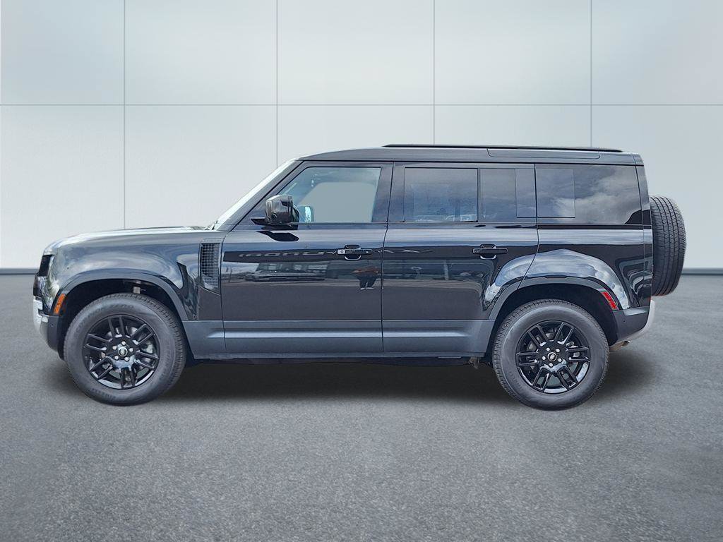 Used 2025 Land Rover Defender 110 S AWD/4WD image 6