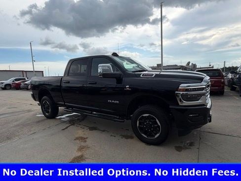 Used 2025 RAM 2500 Laramie AWD/4WD image 5