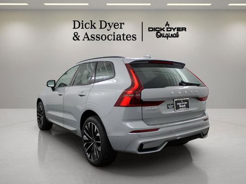 New 2026 Volvo XC60 B5 Ultra w/ Protection Package Premier image 4
