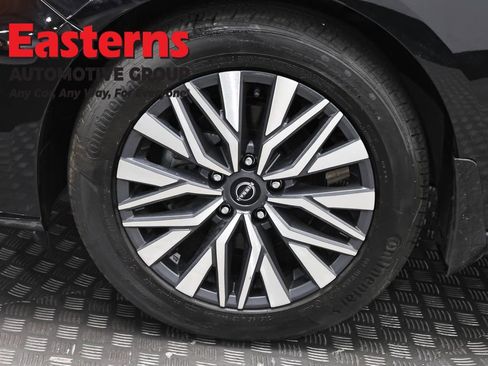 Used 2023 Nissan Altima 2.5 SV w/ SV Premium Package AWD/4WD image 31