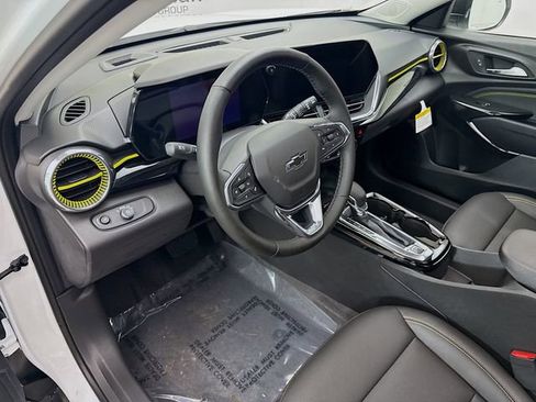 New 2026 Chevrolet Trax ACTIV w/ Sunroof Package image 11