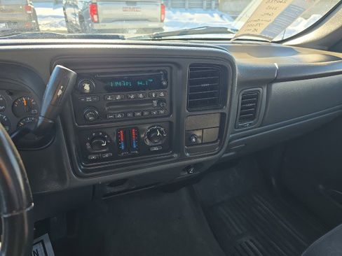 Used 2005 GMC Sierra 1500 SLE w/ Light Duty Power Package image 34