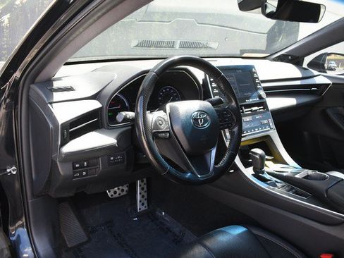 Used 2019 Toyota Avalon XSE FWD image 14