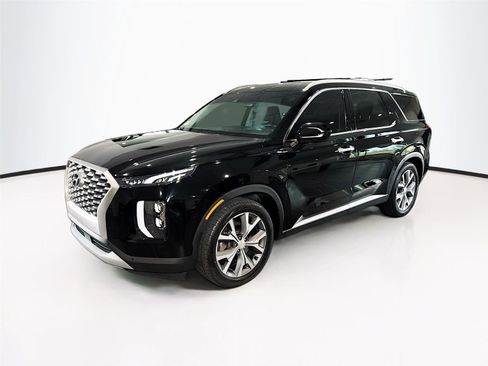 Used 2022 Hyundai Palisade SEL w/ Premium Package FWD image 1