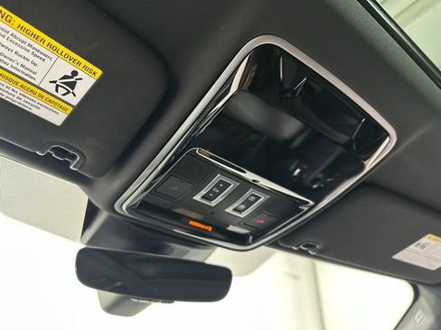Used 2019 Land Rover Range Rover Supercharged AWD/4WD image 29