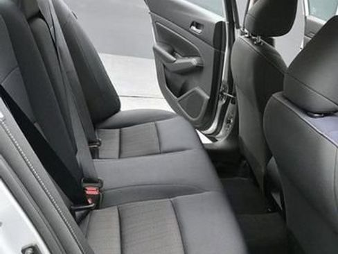 Used 2021 Nissan Altima 2.5 S FWD image 15