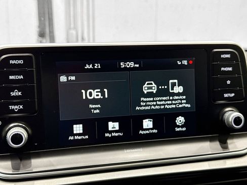 Used 2020 Kia Telluride S w/ S 8 Passenger Seating Package image 36