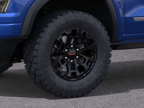 New 2026 GMC Canyon Elevation w/ Convenience Package RWD image 9