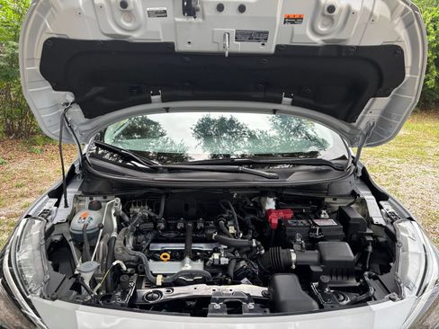 Used 2025 Nissan Versa SV w/ Trunk Package FWD image 32