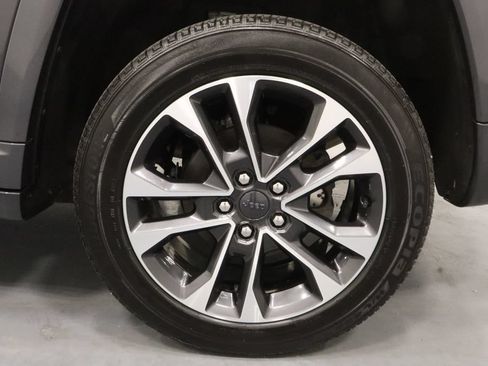 Certified 2023 Jeep Grand Cherokee Overland AWD/4WD image 28