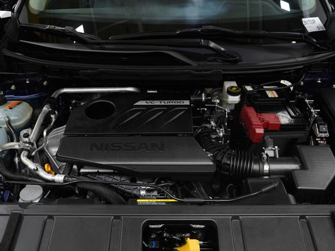 Used 2024 Nissan Rogue SL image 31