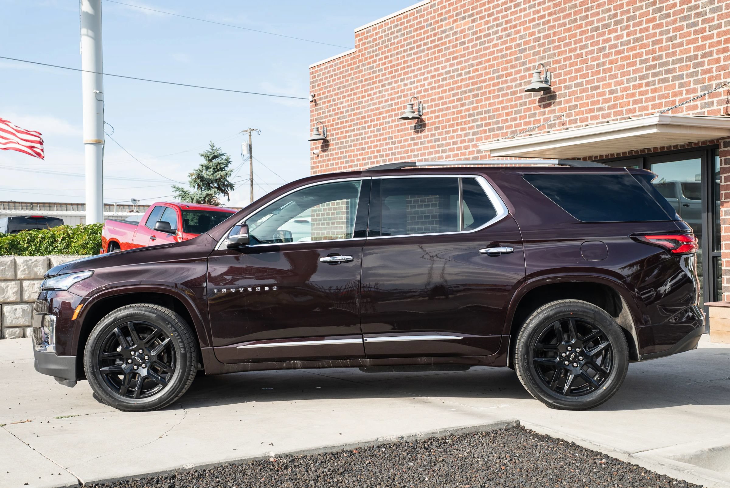 Used 2022 Chevrolet Traverse Premier AWD/4WD image 3