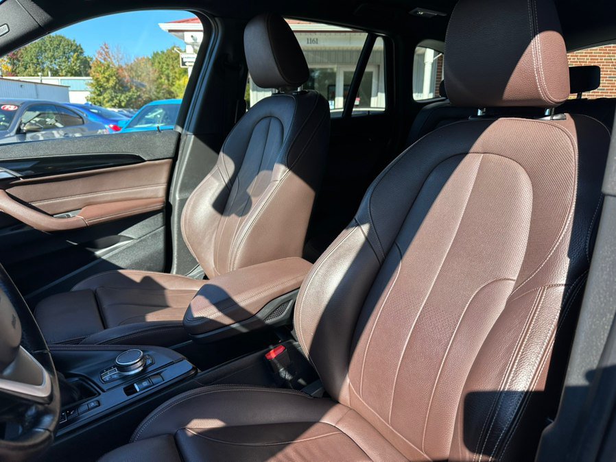 Used 2019 BMW X1 xDrive28i w/ Convenience Package AWD/4WD image 13